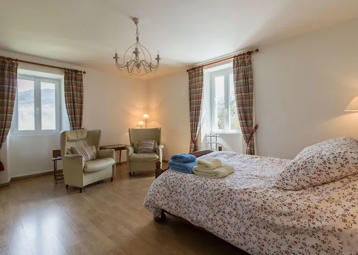 Domaine De Balesta בית נופש *